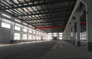 新区鸿山2500平米标准火车头机械厂仓库火热招租 专业机械设备租赁服务同步启动